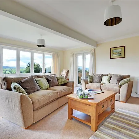 Tatil Evi Plush Holiday In Harmby Yorkshire With Garden *
