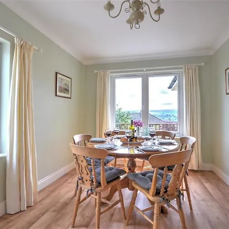 Plush Holiday In Harmby Yorkshire With Garden * Leyburn