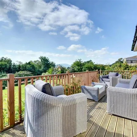 Plush Holiday In Harmby Yorkshire With Garden Tatil Evi Leyburn