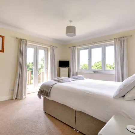 Tatil Evi Plush Holiday In Harmby Yorkshire With Garden