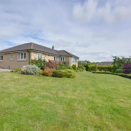 Plush Holiday In Harmby Yorkshire With Garden Tatil Evi *